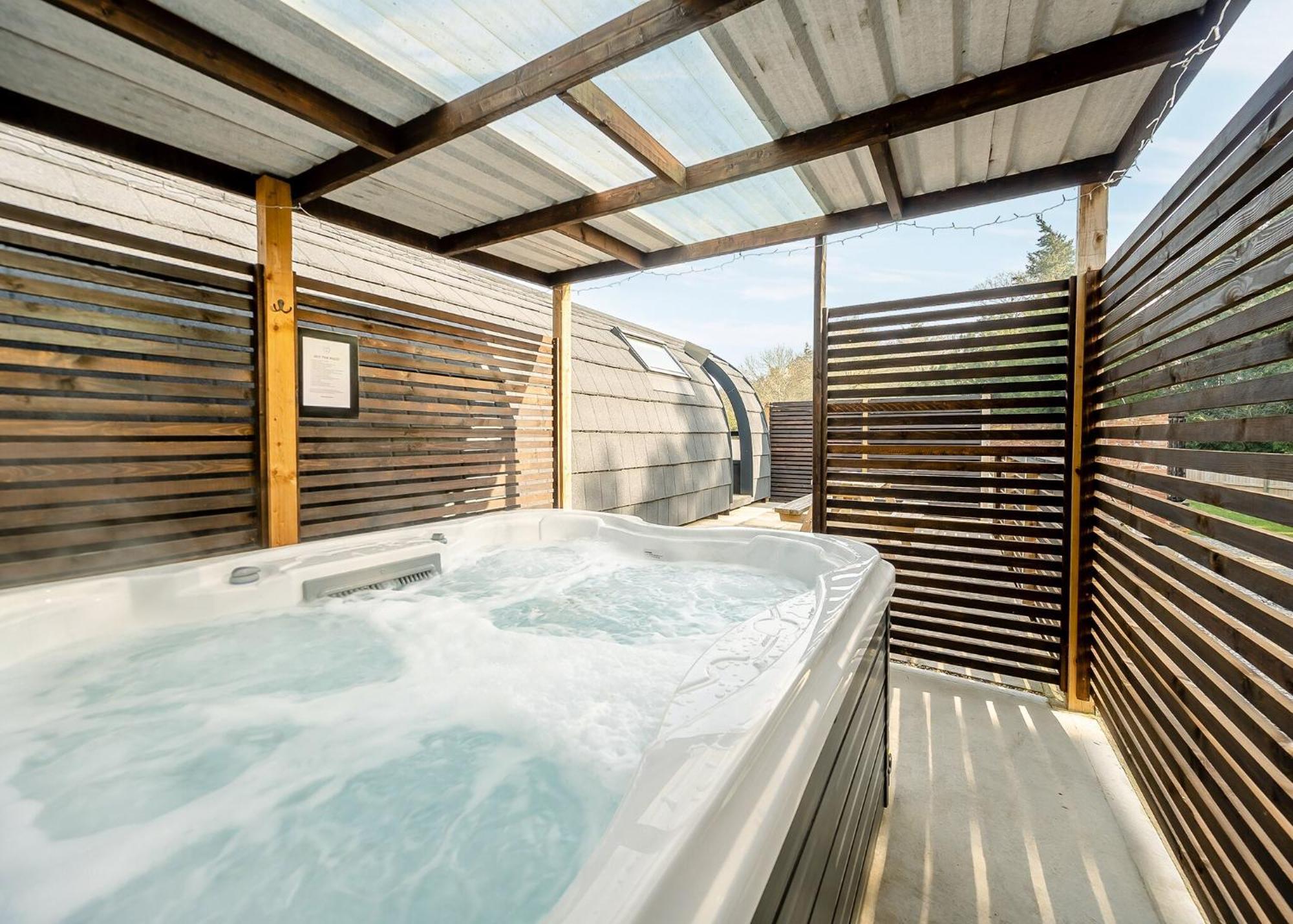Hill Farm Retreat Otel Wangford Dış mekan fotoğraf